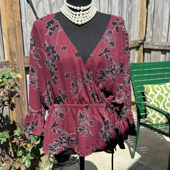 Ann Taylor Factory  Floral Burgundy Wrap Top - Picture 1 of 7